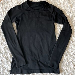 lululemon swiftly tech long sleeve 🖤
